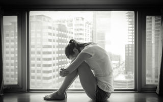 Cum recunoști depresia la femei. 8 simptome