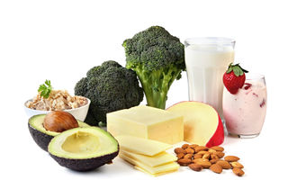 Migdalele, broccoli și avocado nu fac parte din dieta vegană. Iată de ce!