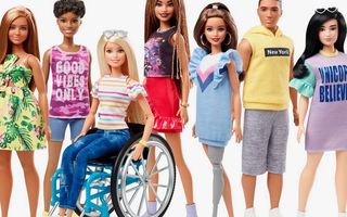 Noua colecție Barbie va include păpuși în scaun cu rotile sau cu proteză de picior