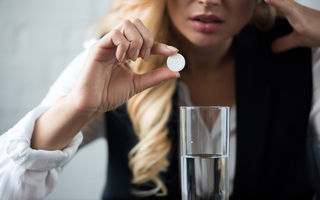 8 cazuri în care aspirina nu te va ajuta și poate fi chiar periculoasă