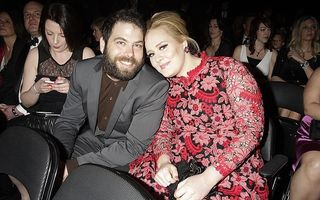 Adele divorțează: Soțul ei îi ia jumătate din avere