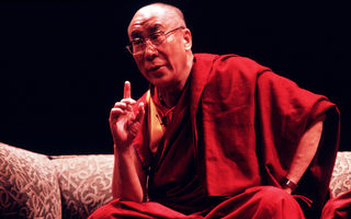 Dalai Lama a identificat 10 vampiri energetici. Află cum îi poți ține la distanță!