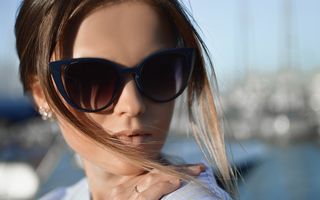 Cum să alegi ochelarii de soare care ți se potrivesc perfect. 8 reguli