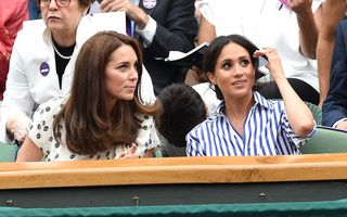 Ducesele vin la Wimbledon: Meghan Markle și Kate Middleton o susțin pe Serena Williams în finala cu Simona Halep