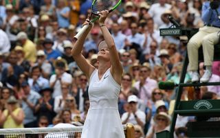 Simona Halep, campioană la Wimbledon: 10 imagini de la finala în care a spulberat-o pe Serena Williams