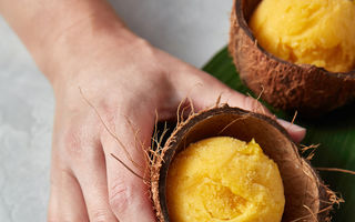 Untul de mango: ingredientul exotic pe care îl iubește pielea ta