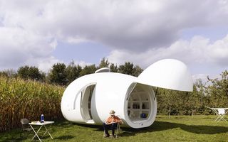 Casa ca un ou: Are tot ce-ți trebuie în 20 de metri pătrați!