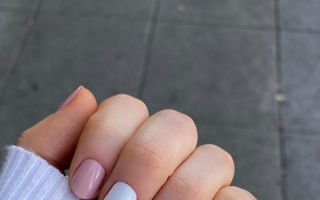 Manichiuri nail art pentru unghii scurte. 20 de idei pe care să le încerci
