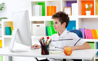 Platforme educaționale online pentru elevi. Ce recomandă Ministerul Educației și Cercetării