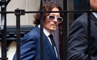 Cum s-a prezentat Johnny Depp la proces. Gafa vestimentară care nu a trecut neobservată