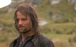 Viggo Mortensen, la 62 de ani: 20 de imagini cu starul care l-a întruchipat pe Aragorn în „Lord of the Rings“