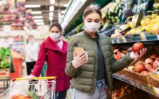 Cum să faci cumpărături în siguranță, în timpul pandemiei