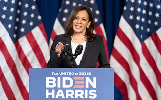 Kamala Harris, femeia care poate prelua Casa Albă: Tot mai mulți americani cred că Biden nu-și va termina mandatul
