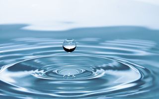Tipuri de apă: ce trebuie să consumi dacă vrei o viață sănătoasă