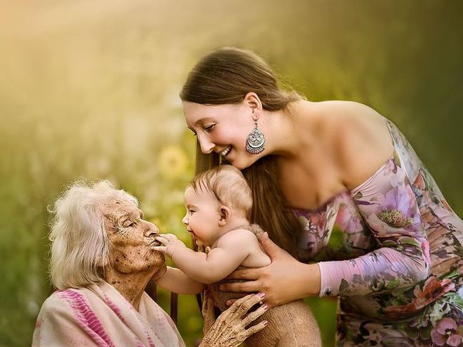 Anesthetic Sidewalk balance Cele mai frumoase amintiri: 15 imagini care surprind legătura specială  dintre bunici și nepoți - Divertisment > Din culise - Eva.ro