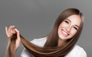 Cum să folosești uleiul de mentă pentru a stimula creșterea părului