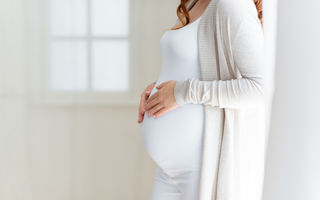 Riscul de naștere prematură poate fi depistat încă din săptămâna 10 de sarcină, potrivit unui nou studiu