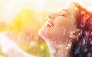 Terapia prin ploaie versus Terapia la soare. Cum te poți simți bine indiferent de vreme