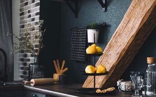 Cum să alegi mobilierul de bucătărie potrivit: ghidul complet pentru o investiție de durată