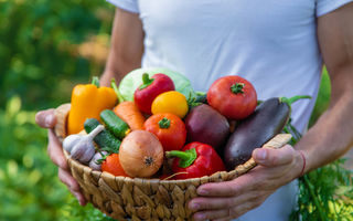 Câte calorii au legumele de sezon: Ghid detaliat