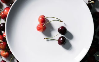 Cireșele: fructele-vedetă ale verii care detoxifică, reduc inflamația și îți protejează inima