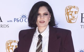 Jessie J, diagnosticată cu cancer la sân „în stadiu incipient”: „Voi dispărea pentru o vreme”