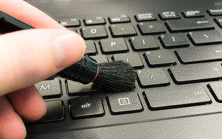 Cât de curată este tastatura ta? Testul pe care nu vrei să-l faci