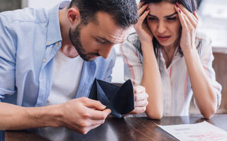 Cum să faci față crizei financiare, în funcție de zodia ta
