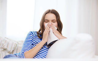 Diferența dintre rinită și alergie: de ce contează să le recunoști corect