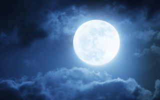 Cele mai afectate zodii de Luna Plină în Vărsător: Când adevărul nu mai poate fi evitat