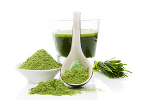 Spirulina pulbere beneficii: de ce este considerată „aurul verde” al sănătății