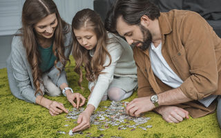 Jocuri care te ajută să-ți dezvolți atenția: de la distracție la antrenament mental