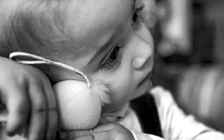 Amigdalita la copii – cum o recunoști și când e nevoie de antibiotic