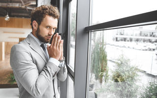 Horoscop 6 ianuarie. Energia zilei favorizează momentele de relaxare pentru a-ți încărca bateriile