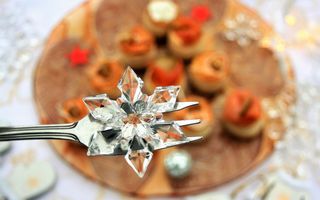 Ce nu trebuie să lipsească de pe masa de Revelion ca să ai noroc tot anul