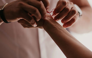 Mesaj karmic pentru femei: zodia care trebuie să închidă definitiv o poveste toxică, chiar dacă încă iubește