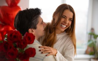 Cadouri de Valentine’s Day: 9 idei care nu dau greș niciodată