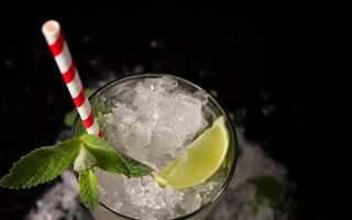 Lumea ginului modern: arome, tendințe și experiențe pentru cunoscători