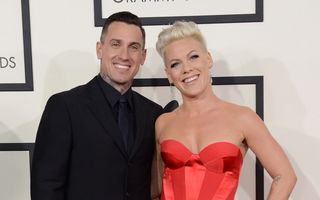 Povestea de dragoste dintre Pink și Carey Hart. La un pas de despărțire după 20 de ani?