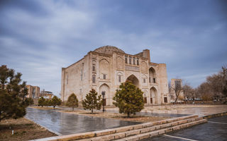 Ce destinații să eviți în 2026: zone afectate de conflicte, instabilitate și riscuri majore