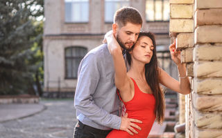 7 semne că cineva se gândește constant la tine