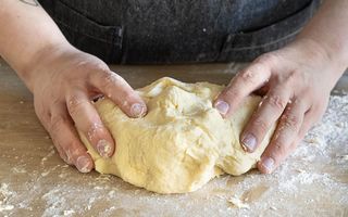 Cum se face pasca tradițională după rețeta originală? Desertul care nu lipsește de pe masa de Paște