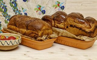 Cum faci cozonac fără drojdie. Rețeta simplă pentru un desert pufos și aromat