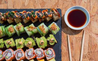 Ce NU ai voie să mănânci în sarcină: alimente de evitat pentru o sarcină sigură