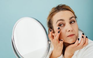 Cum să scapi de cearcăne în 7 zile (fără chirurgie). Pași simpli pentru un look mai odihnit și luminos