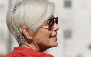 Ce se schimbă în organismul tău după 50 de ani: 15 schimbări pe care nu trebuie să le ignori