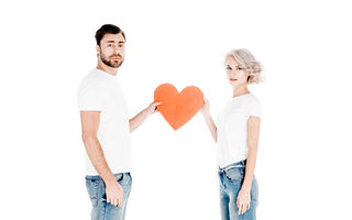 Zodiile care își ascund adevăratele sentimente în relații