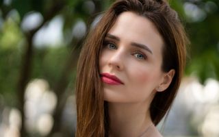 Cum să îți păstrezi machiajul impecabil pe caniculă. Trucuri simple pentru un look fresh toată ziua