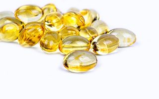 Deficitul de vitamina D după 50 de ani: 8 semne pe care mulți le confundă cu îmbătrânirea