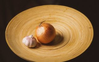 Alimente interzise dacă ai colon iritabil. Ce poate declanșa balonarea, crampele și tulburările de tranzit
